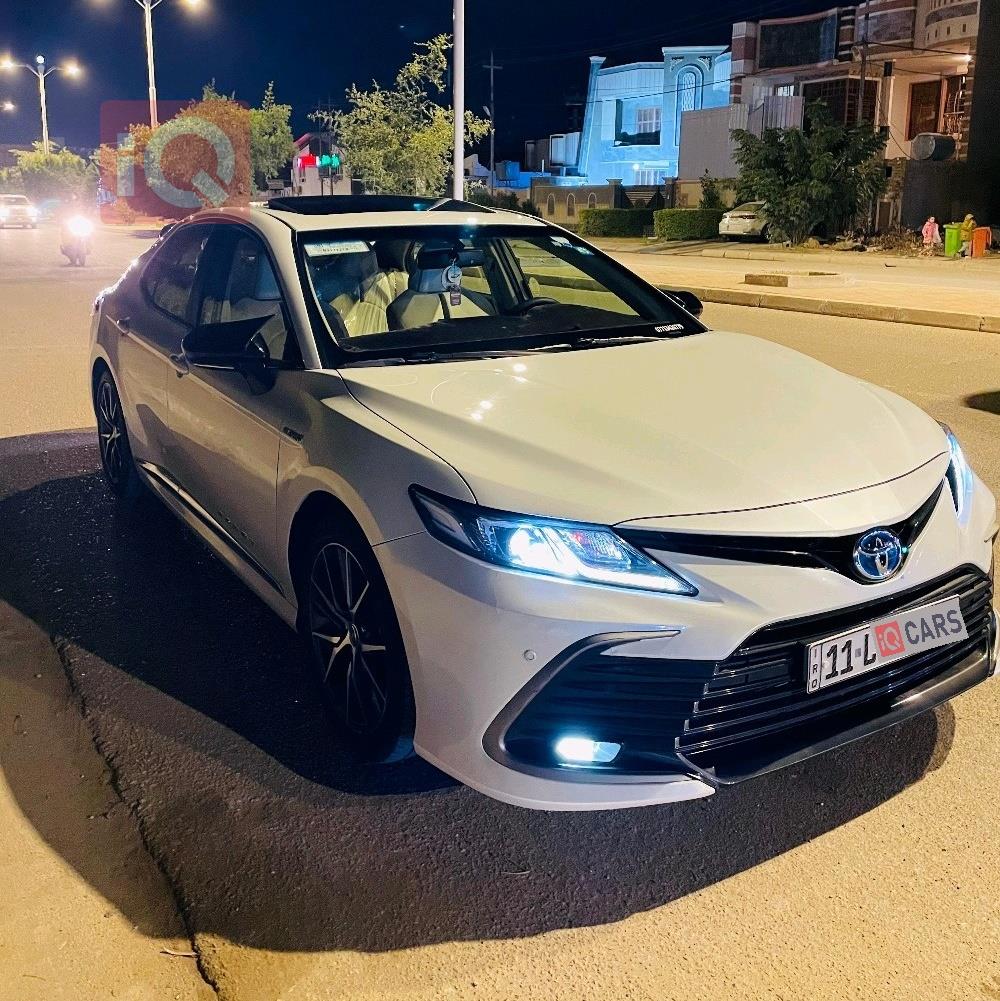 تۆیۆتا کامری